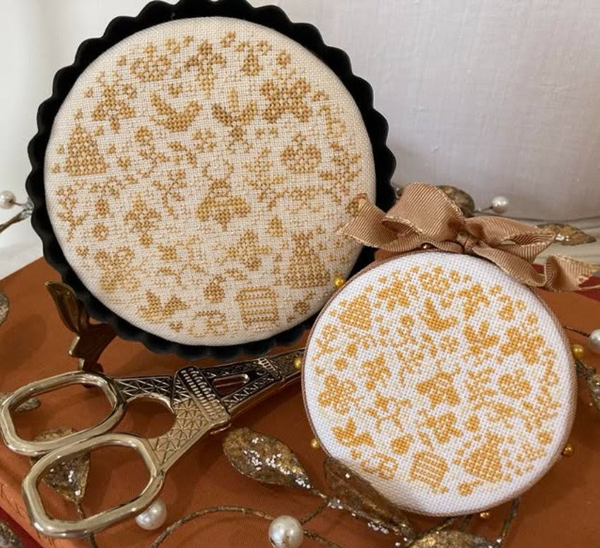 A-Round Bees ~ JBW Designs