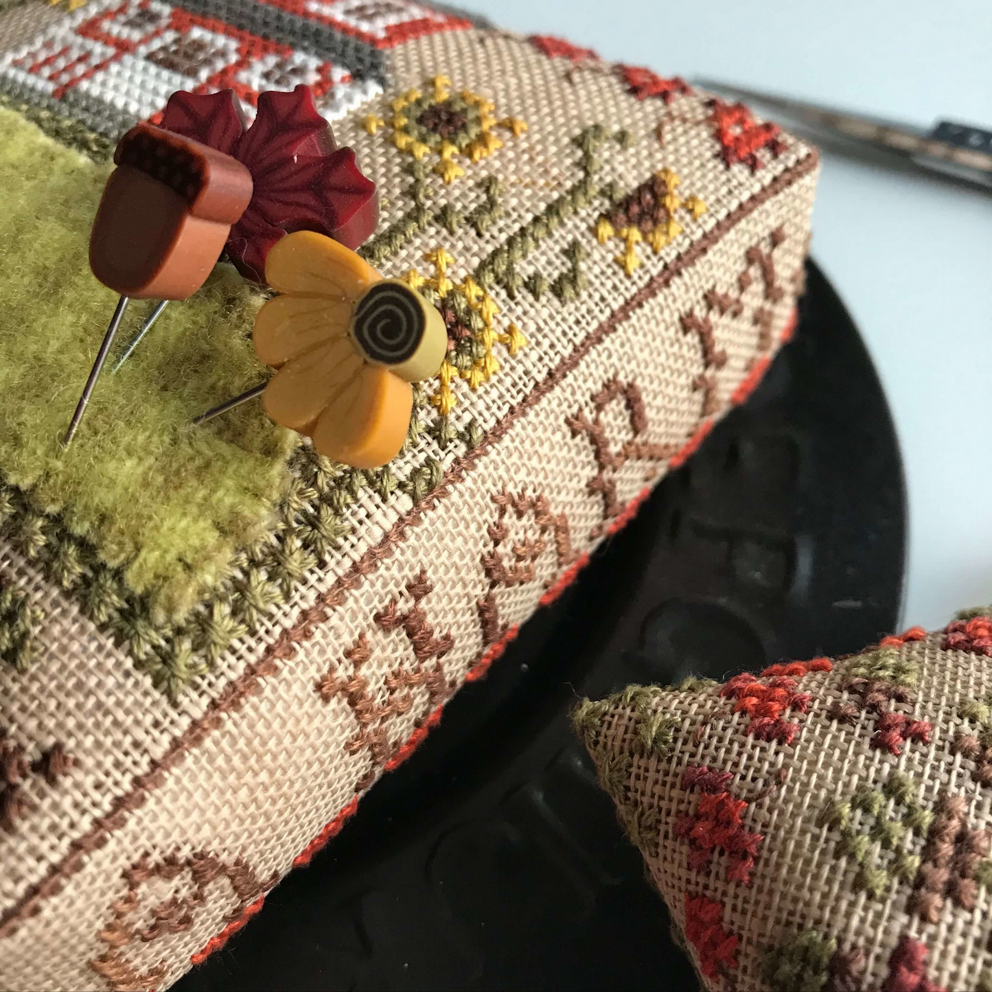 A Harmony in Autumn ~ House on a Hill Series ~ Hands on Design