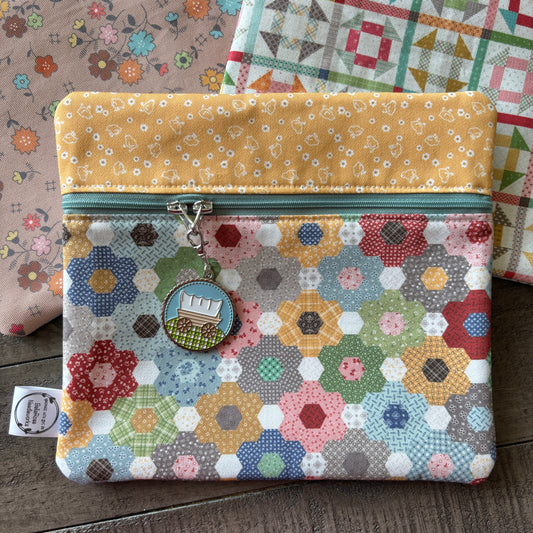 Zippy Bags Minis! ~ Fabric Front Project Bag ~ BellaRose Needleworks