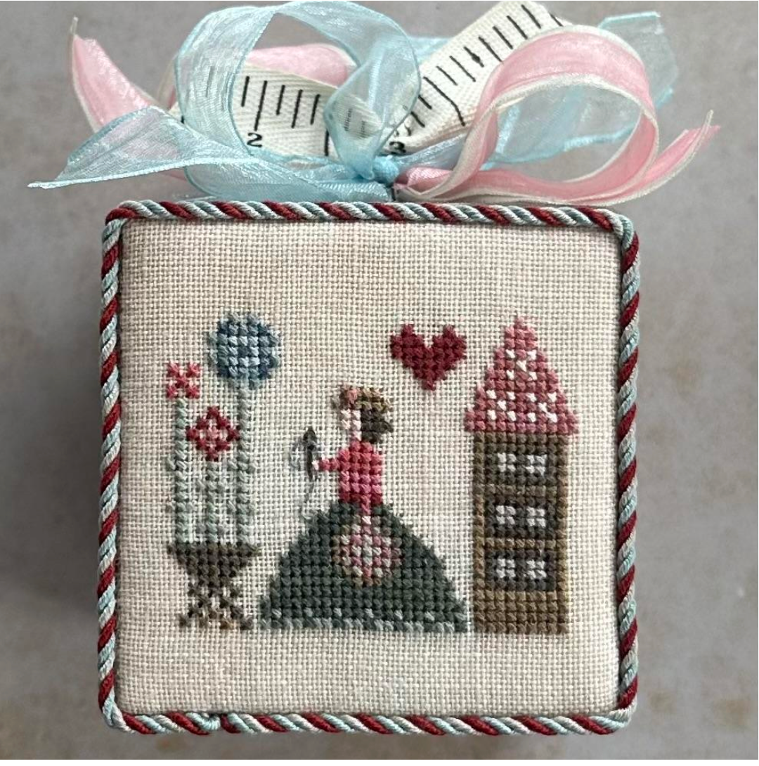 Needleworker's Frill ~ Heart in Hand