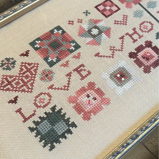 2025 Collector's Heart ~ Heart in Hand