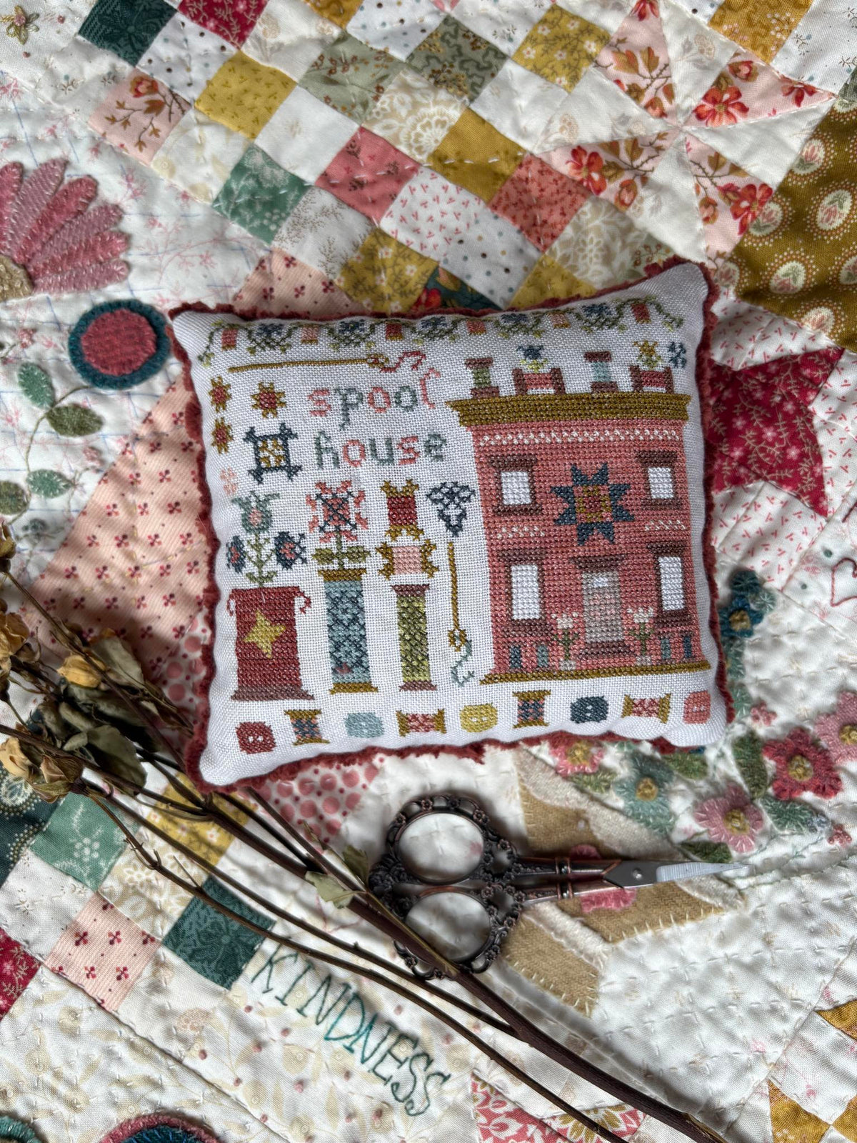 Spool House ~ Houses on Stitchery Lane #8 ~ Pansy Patch Quilts & Stitchery