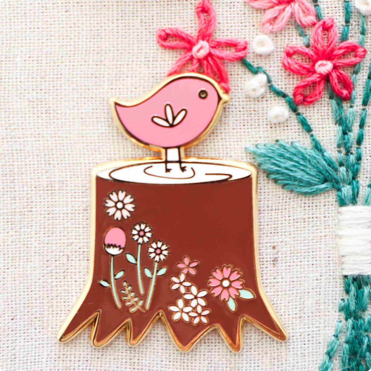 Woodland Birdie Needle Minder ~ Flamingo Toes