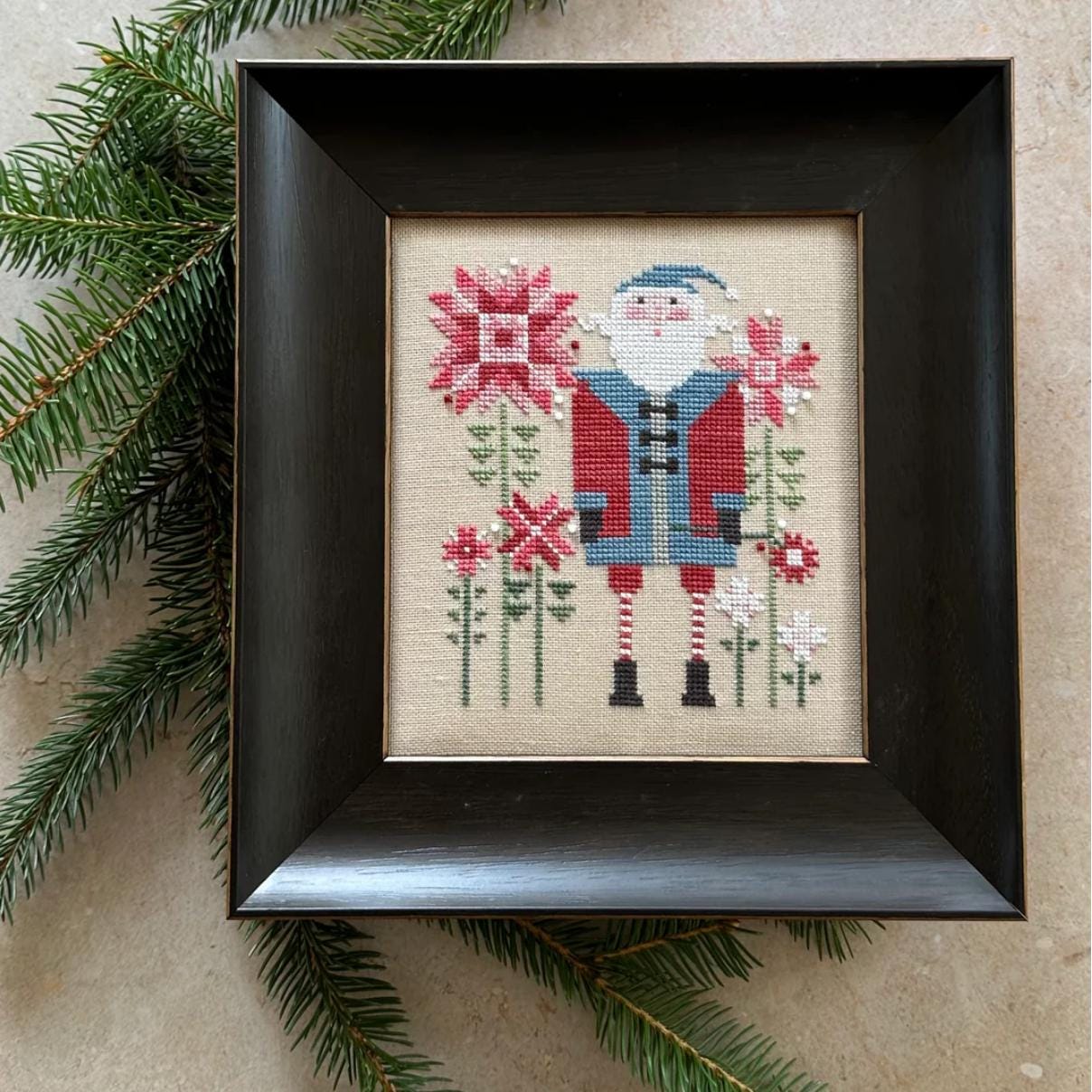 Wee Santa 2023 ~ Heart in Hand