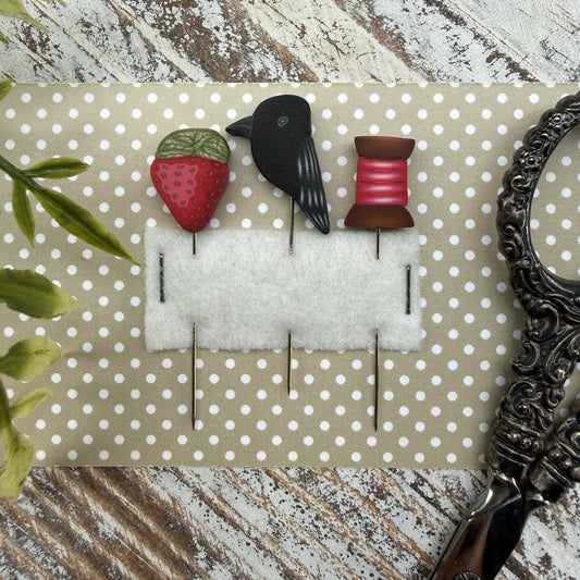 *PREORDER* Strawberry and Thread Pin Set ~ Puntini Puntini ~ Nashville Needlework Market 2026