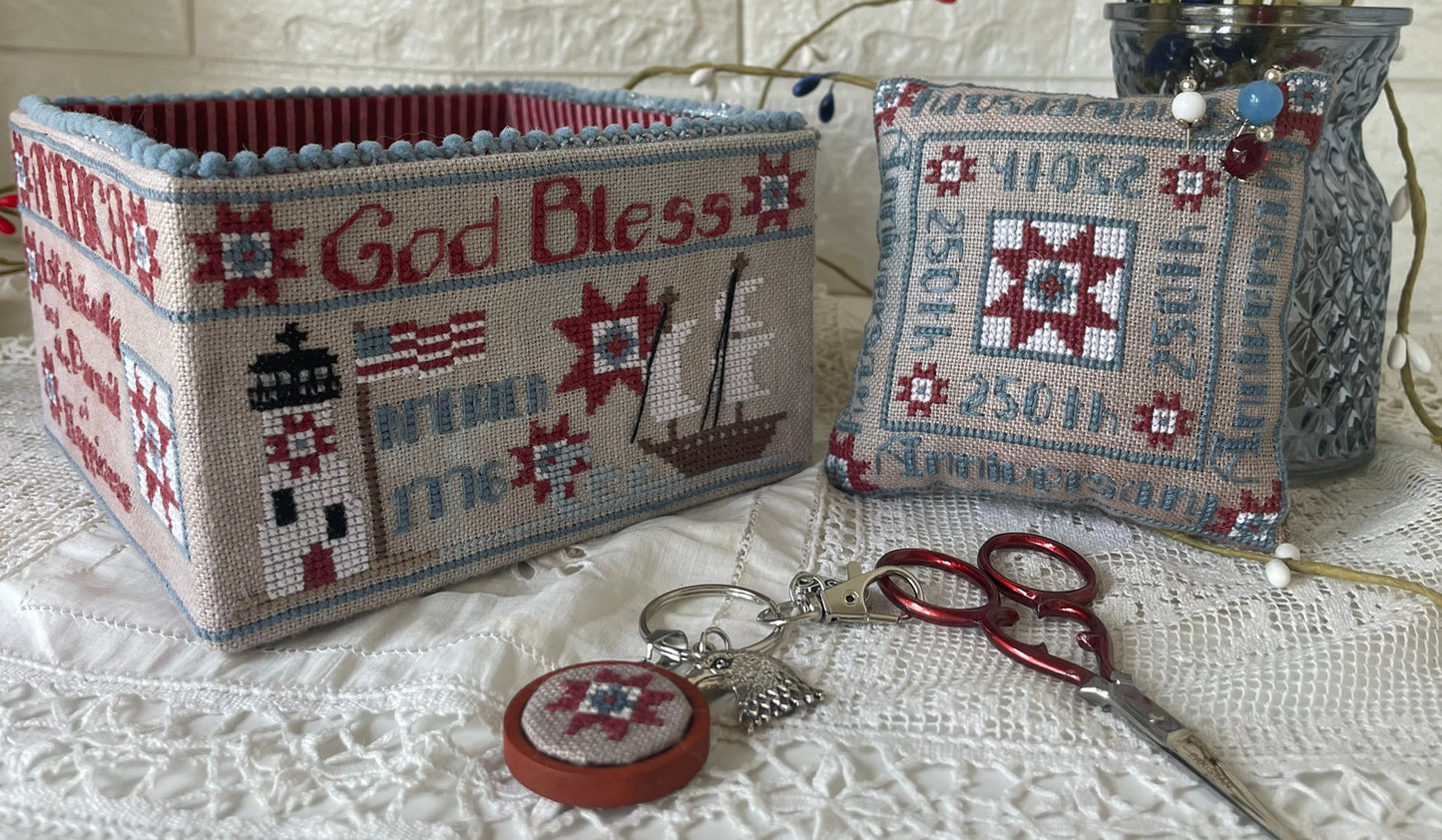 *PREORDER* American Patriotic Sewing Basket and Accessories ~ Market Exclusive ~ Mani di Donna ~ Nashville Needlework Market 2026