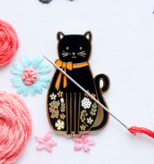 Black Cat Needle Minder ~ Flamingo Toes