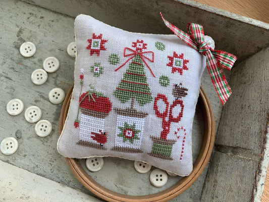 * PREORDER * Christmas Spools Pinkeep ~ Stitches by Ethel ~ Needlework Marketplace 2026