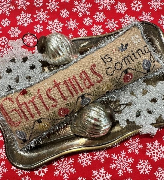 * PREORDER * Christmas is Coming Pinkeep ~ The Scarlett House ~ Needlework Marketplace 2026