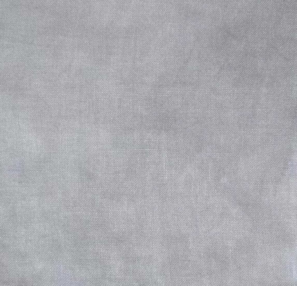 Cloud Gray ~ 40 Count Linen ~ Mani di Donna