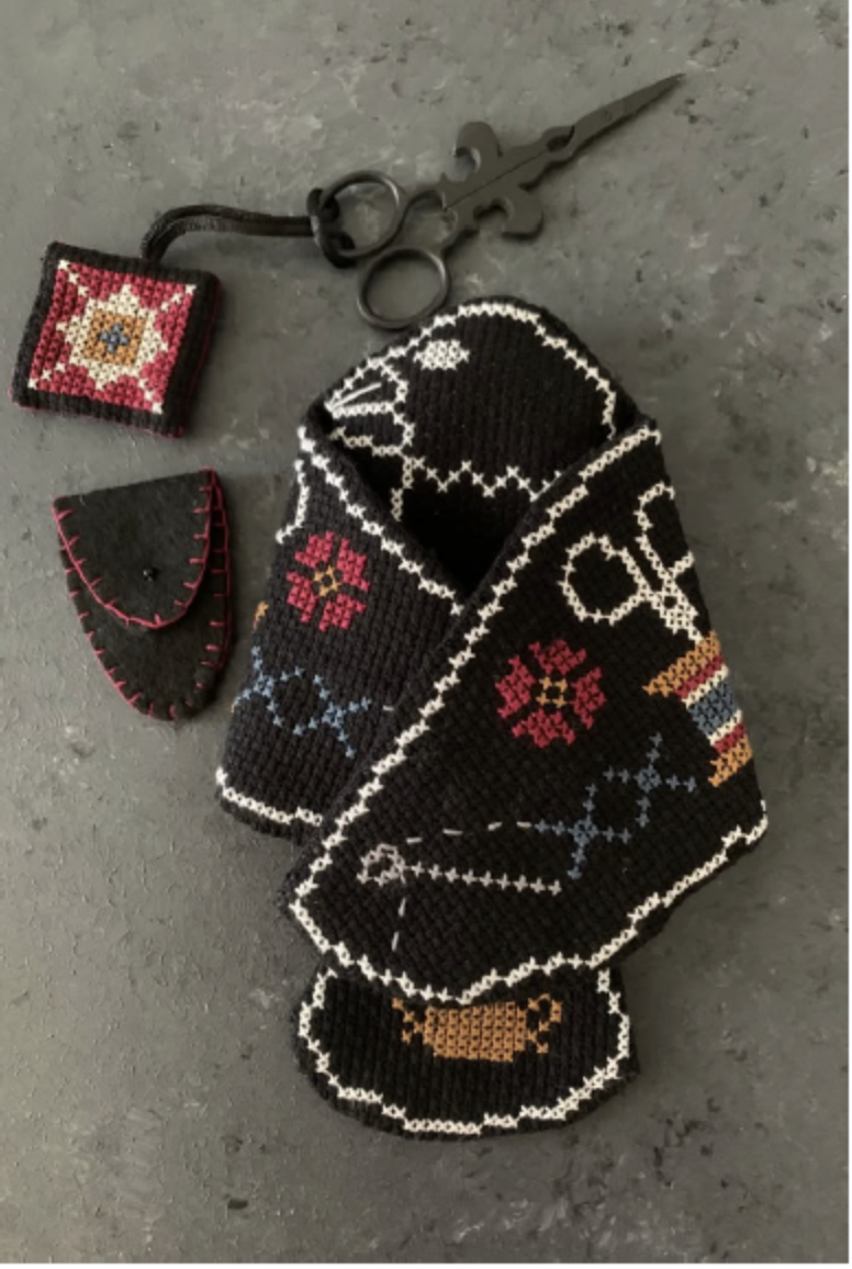 * PREORDER * Crow Keepsake ~ Twin Peak Primitives ~ Needlework Marketplace 2026