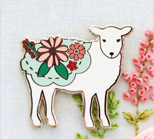 Farmhouse Floral Sheep Needle Minder ~ Flamingo Toes