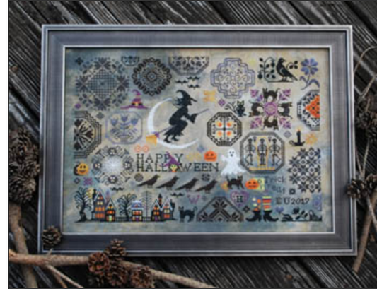 Halloween Quaker ~ Lila's Studio