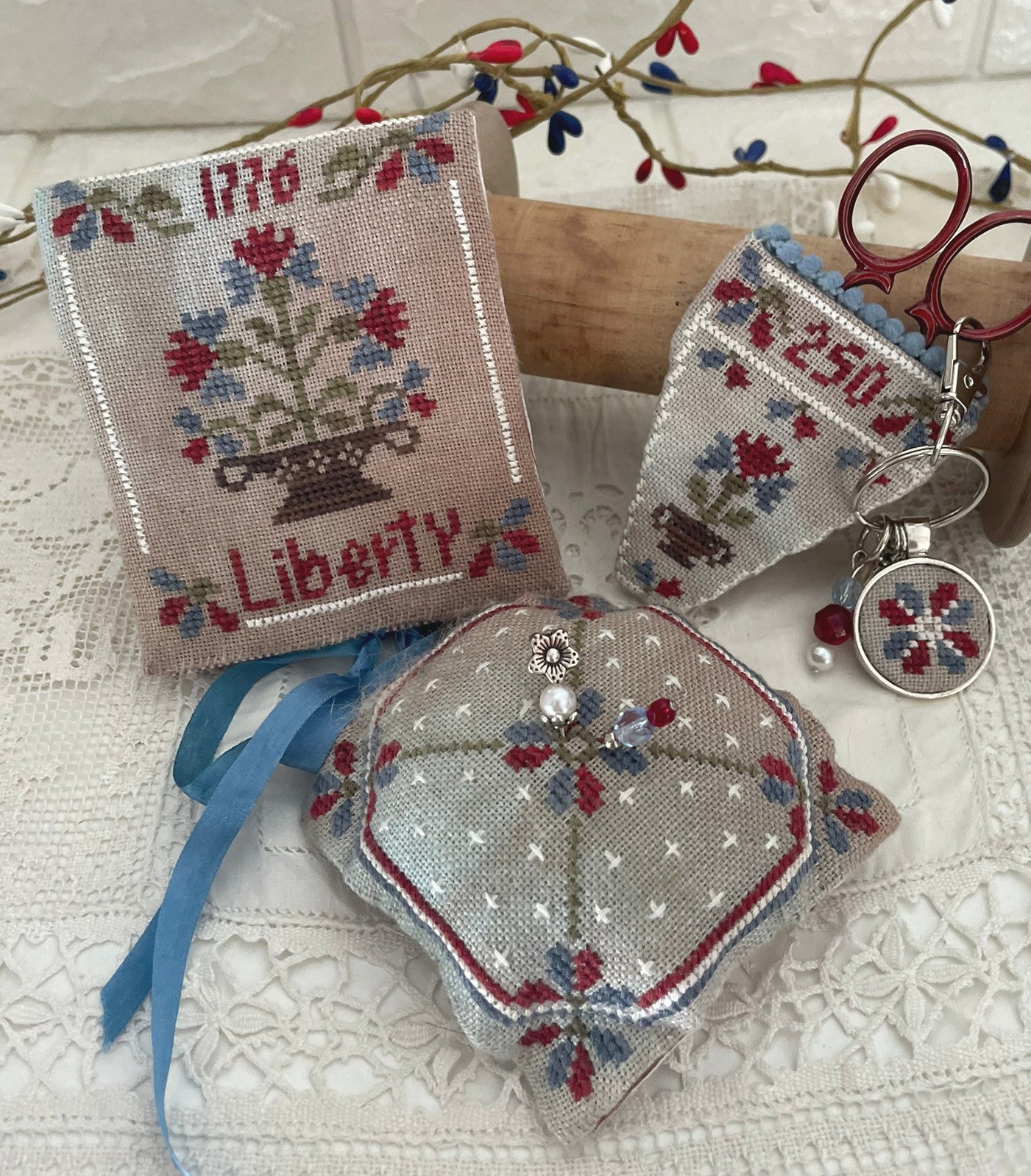 *PREORDER* Liberty Sewing Set & Accessory Pack ~ Mani di Donna ~ Nashville Needlework Market 2026