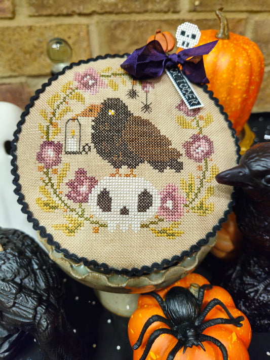 * PREORDER * Pin Drum Shorties - Crow ~ Quaint Rose Needlearts ~ Needlework Marketplace 2026