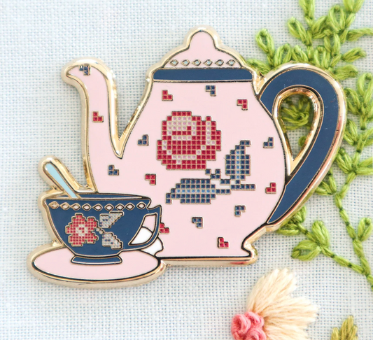 Roses Tea Set Needle Minder ~ Flamingo Toes