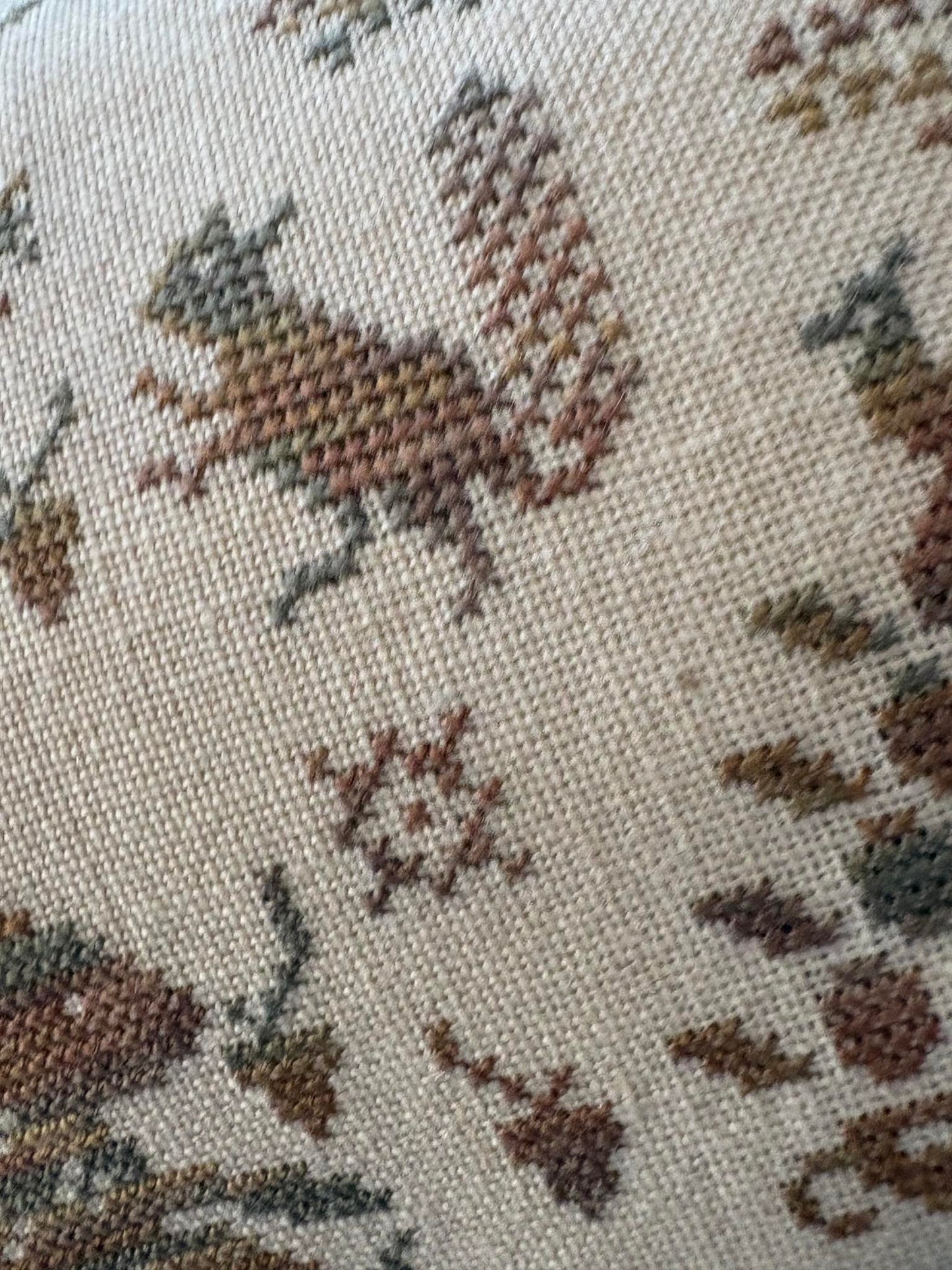 * PREORDER * Sassy Squirrel Pinkeep ~ Pansy Patch Quilts and Stitchery ~ Needlework Marketplace 2026