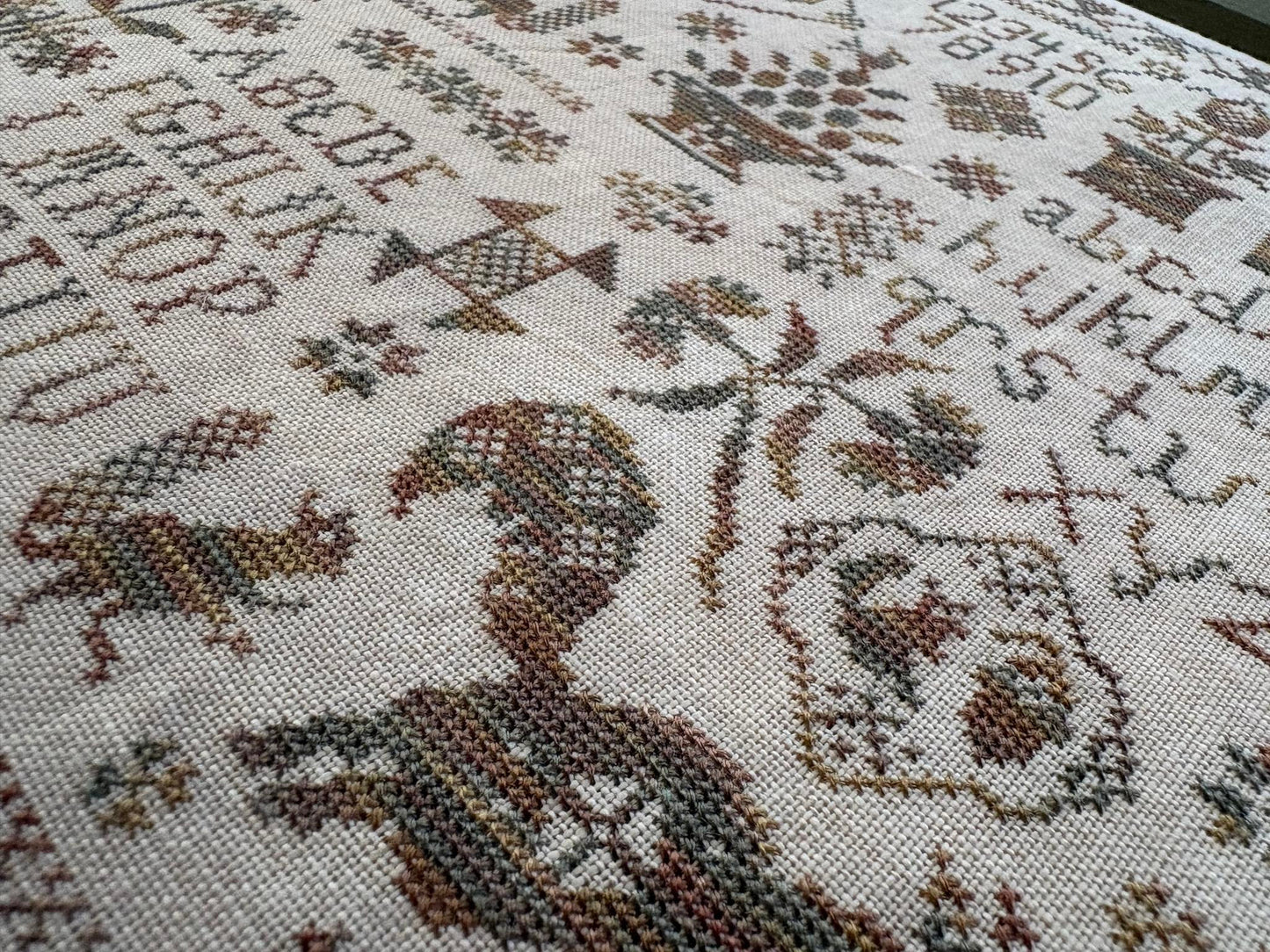 * PREORDER * Sassy Squirrel Sampler ~ Pansy Patch Quilts and Stitchery ~ Needlework Marketplace 2026