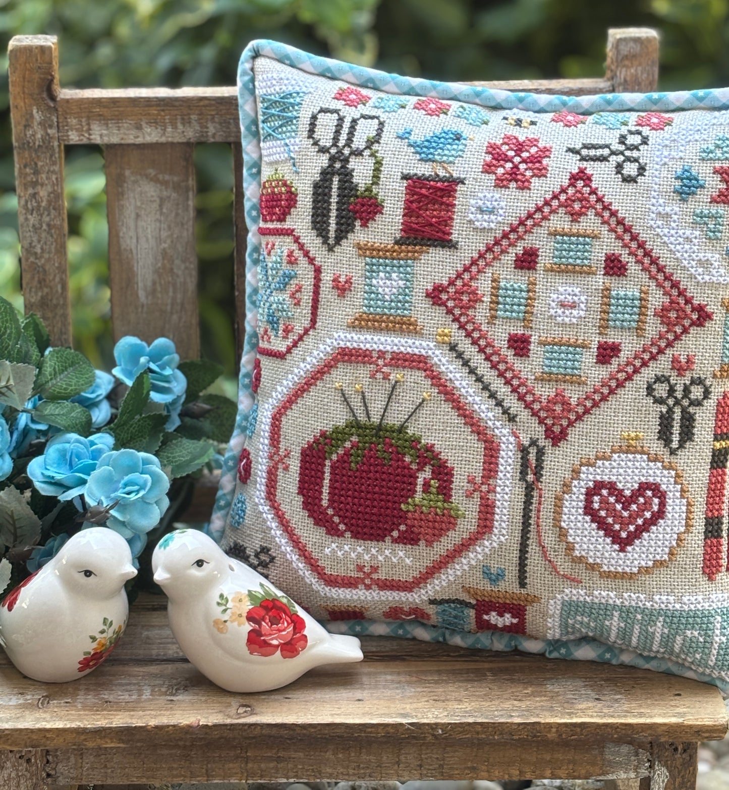 Stitching Quaker ~ Primrose Cottage