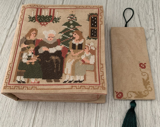 PRE-ORDER ** Story Time Needle Case ~ Needlework Marketplace 2025 ~ Twin Peak Primitives