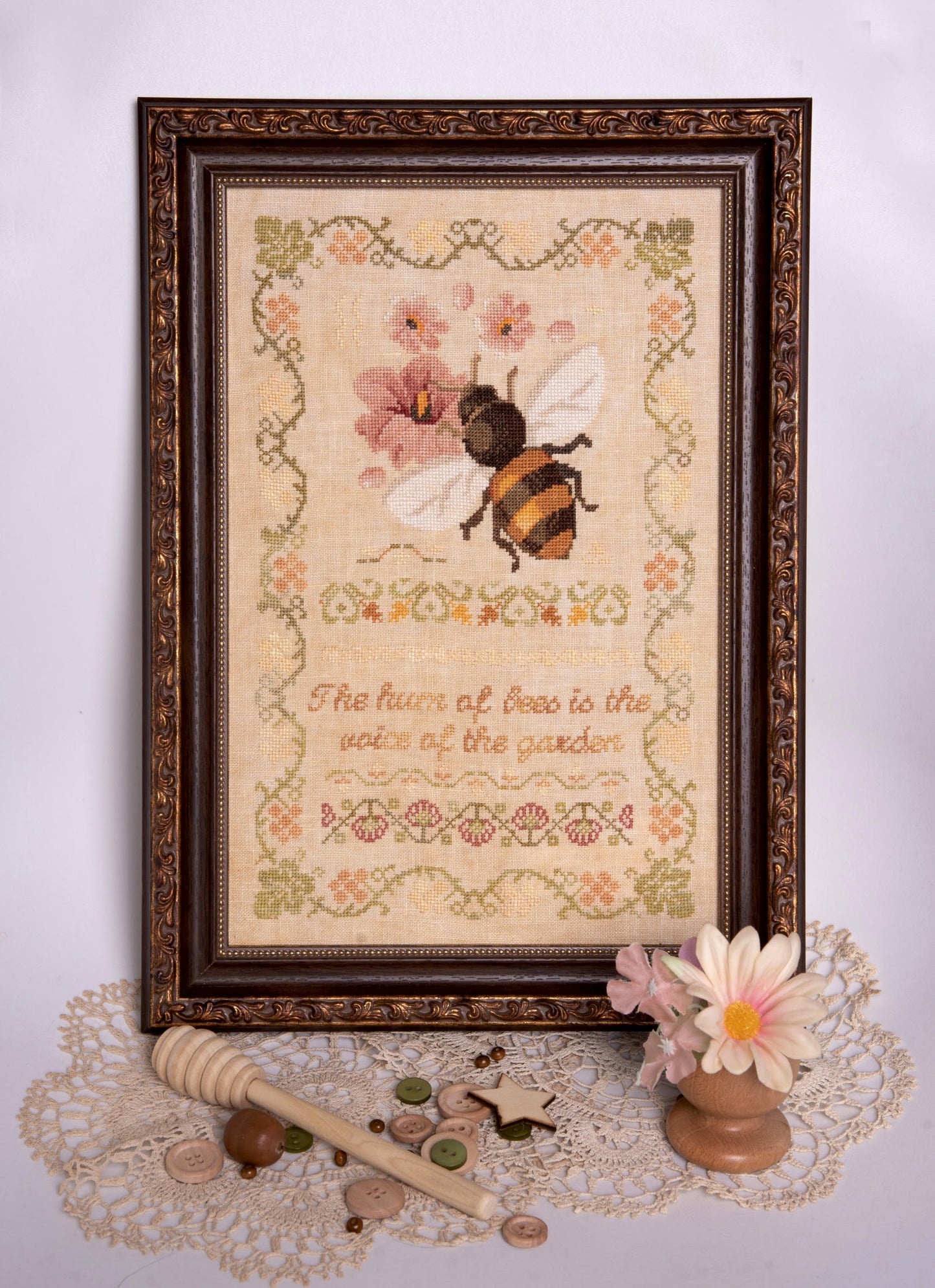 The Voice of the Garden ~ Samplers and Primitives