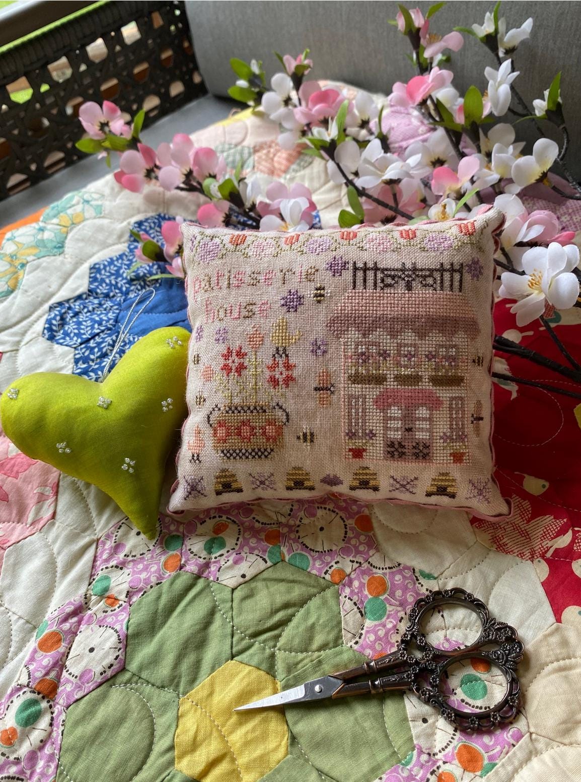 Patisserie House ~ Wisteria Lane Series ~ Pansy Patch Quilts & Stitchery